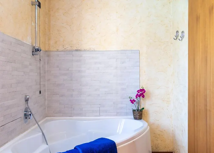 Rita - Vna201 By Interhome * Perledo